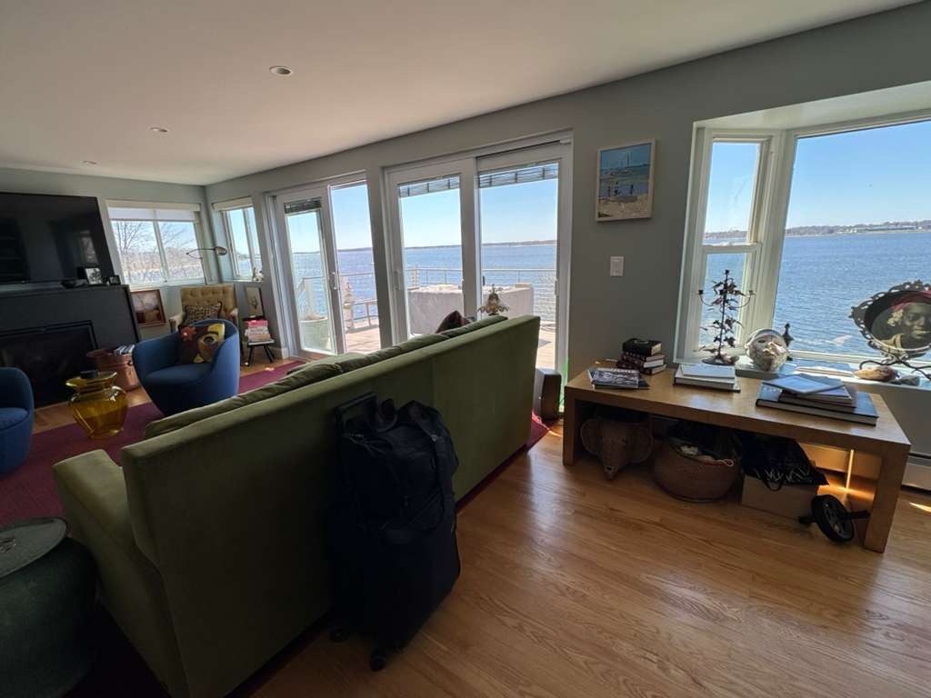 Living room looking out over the Providence River